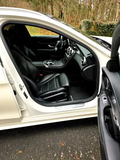 Mercedes-Benz C 220 2014 - 19990 EUR, 215000 km - AUTO.MOTO.pt - 215000km - foto 21 de 26
