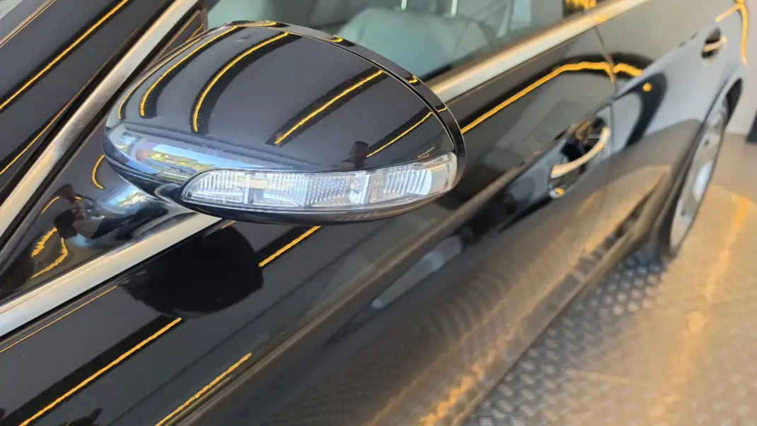 Mercedes-Benz CLS 320 2008 - 12900 EUR, 314479 km - 314479km - foto 31 de 60