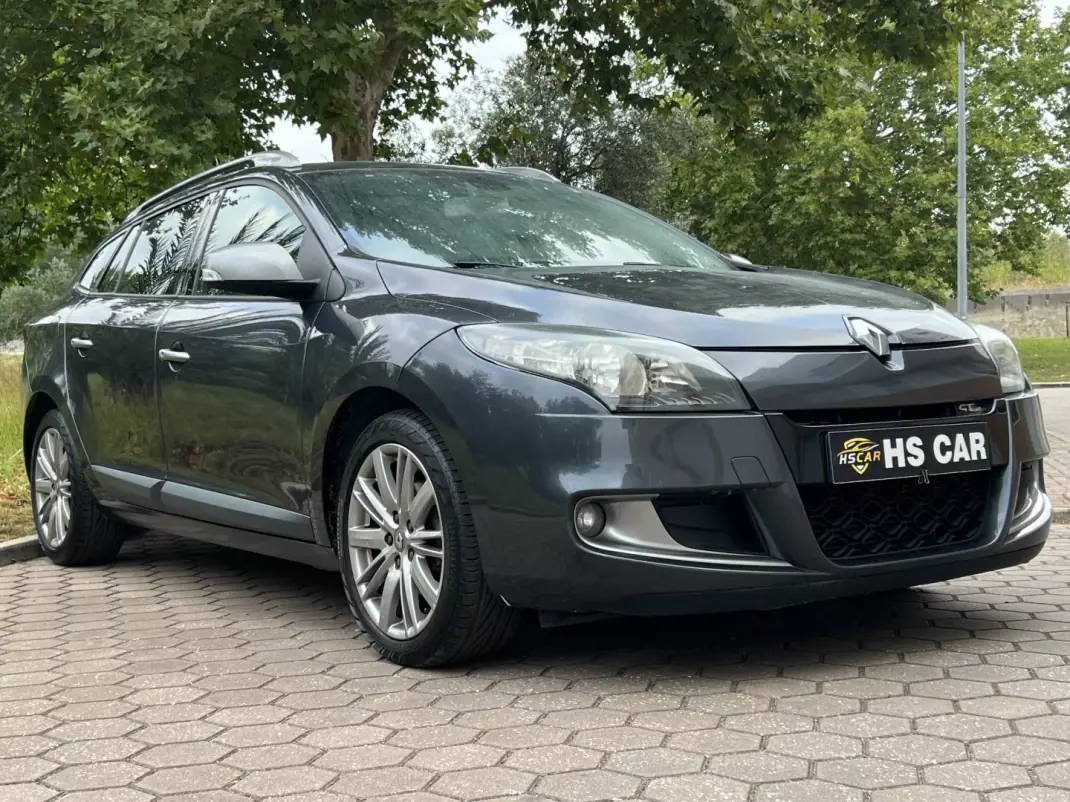 Renault Mégane Break 2011 - 7965 EUR, 260000 km - 260000km - foto 3 de 38