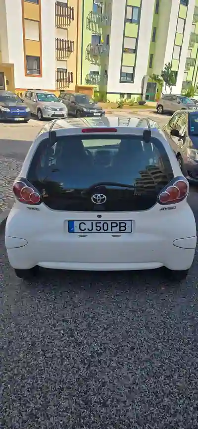 Toyota Aygo 2009 - 3995 EUR, 103560 km - 103560km - foto 3 de 8