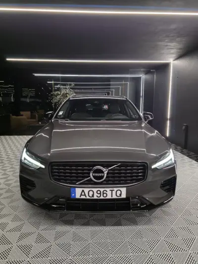 Volvo V60 2022 - 26750 EUR, 158000 km - 158000km - foto 5 de 24