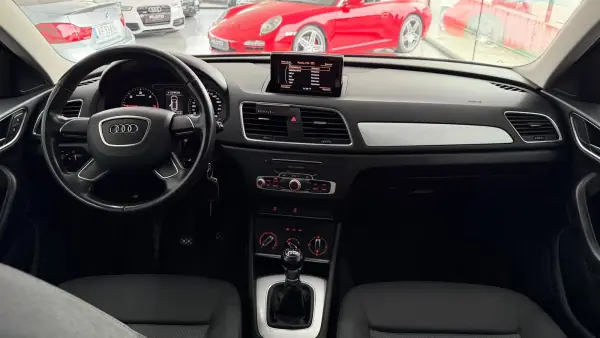 Audi Q3 2015 - 18990 EUR, 151000 km - AUTO.MOTO.pt - 151000km - foto 12 de 25