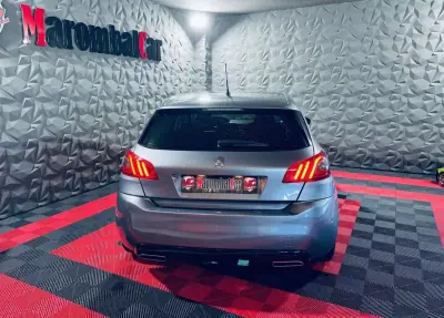 Peugeot 308 2018 - 11990 EUR, 102610 km - AUTO.MOTO.pt - 102610km - foto 7 de 32