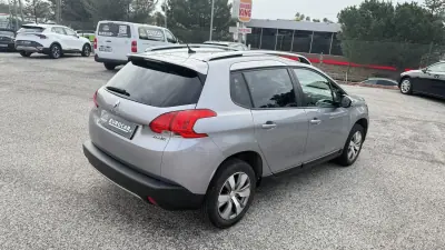 Peugeot 2008 2016 - 10590 EUR, 55500 km - AUTO.MOTO.pt - 55500km - foto 7 de 36