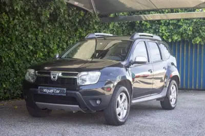 Dacia Duster 2011 - 10750 EUR, 149000 km - AUTO.MOTO.pt - 149000km - foto 3 de 15