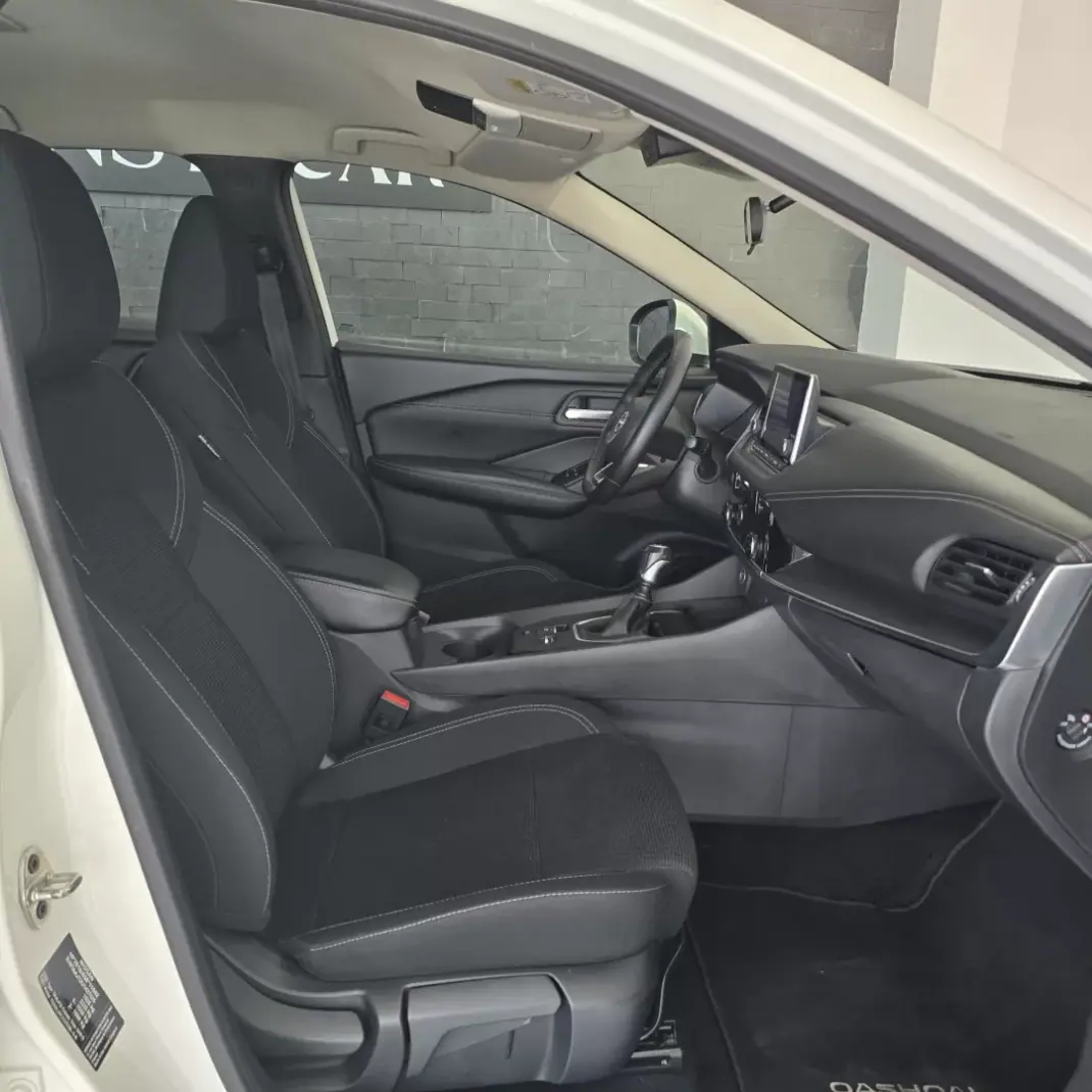 Nissan Qashqai 2024 - 21950 EUR, 78290 km - 78290km - foto 6 de 28