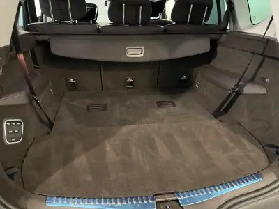 Renault Espace 2019 - 22500 EUR, 179000 km - AUTO.MOTO.pt - 179000km - foto 39 de 41