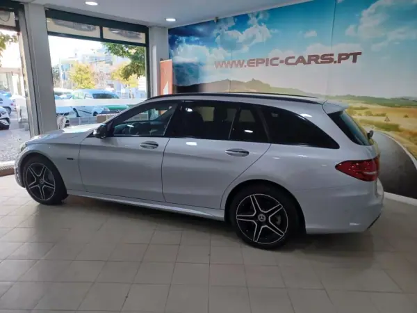 Mercedes-Benz C 300 2021 - 30690 EUR, 149137 km - AUTO.MOTO.pt - 149137km - foto 6 de 41