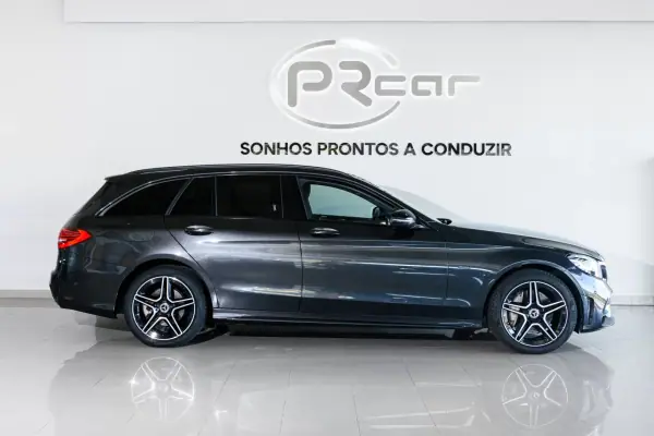Mercedes-Benz C 300 2021 — foto 3 de 34