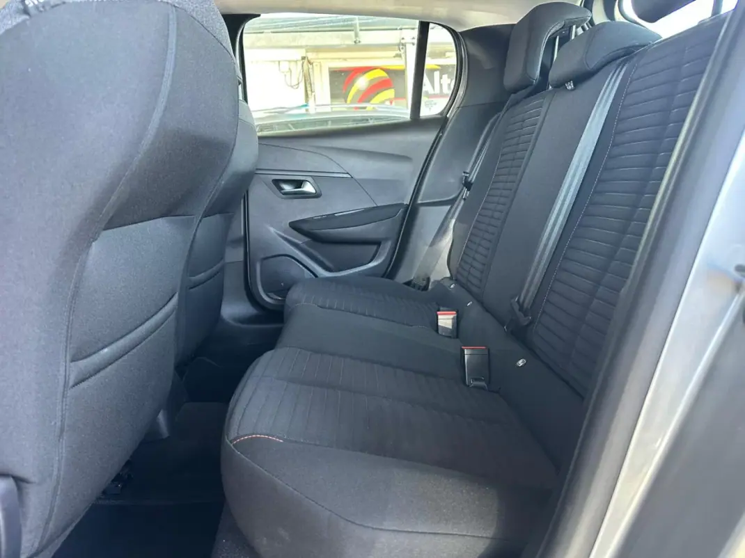 Peugeot 208 2023 - 16900 EUR, 27566 km - AUTO.MOTO.pt - 27566km - foto 33 de 36