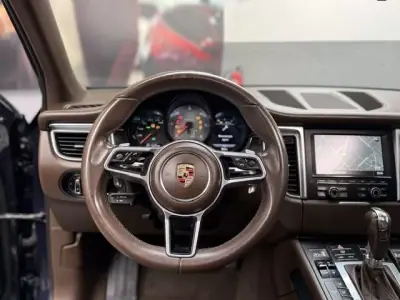 Porsche Macan 2015 - 34999 EUR, 200000 km - 200000km - foto 10 de 18