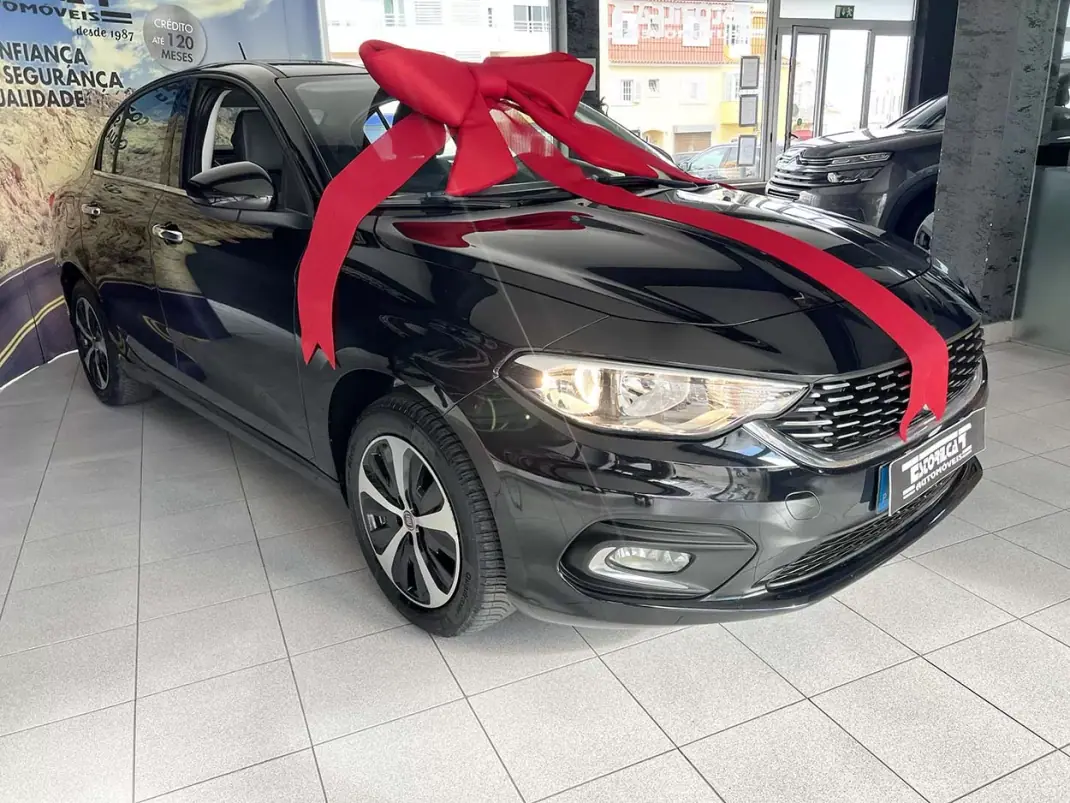 Fiat Tipo Sedan 2016 - 8600 EUR, 147438 km - 147438km - foto 2 de 22