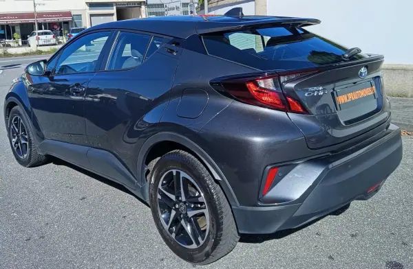 Toyota C-HR 2022 - 23900 EUR, 114479 km - AUTO.MOTO.pt - 114479km - foto 5 de 17
