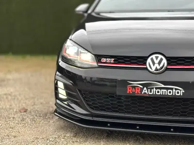 Volkswagen Golf 2019 - 27990 EUR, 110000 km - AUTO.MOTO.pt - 110000km - foto 8 de 33
