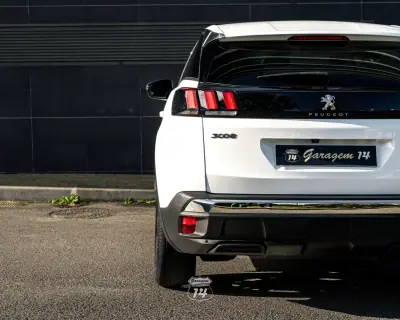 Peugeot 3008 2019 - 17990 EUR, 149900 km - AUTO.MOTO.pt - 149900km - foto 27 de 48
