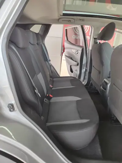 Nissan Qashqai 2019 - 16250 EUR, 106000 km - AUTO.MOTO.pt - 106000km - foto 17 de 34