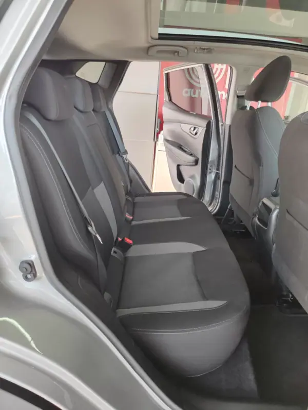 Nissan Qashqai 2019 - 16250 EUR, 106000 km - AUTO.MOTO.pt - 106000km - foto 17 de 34