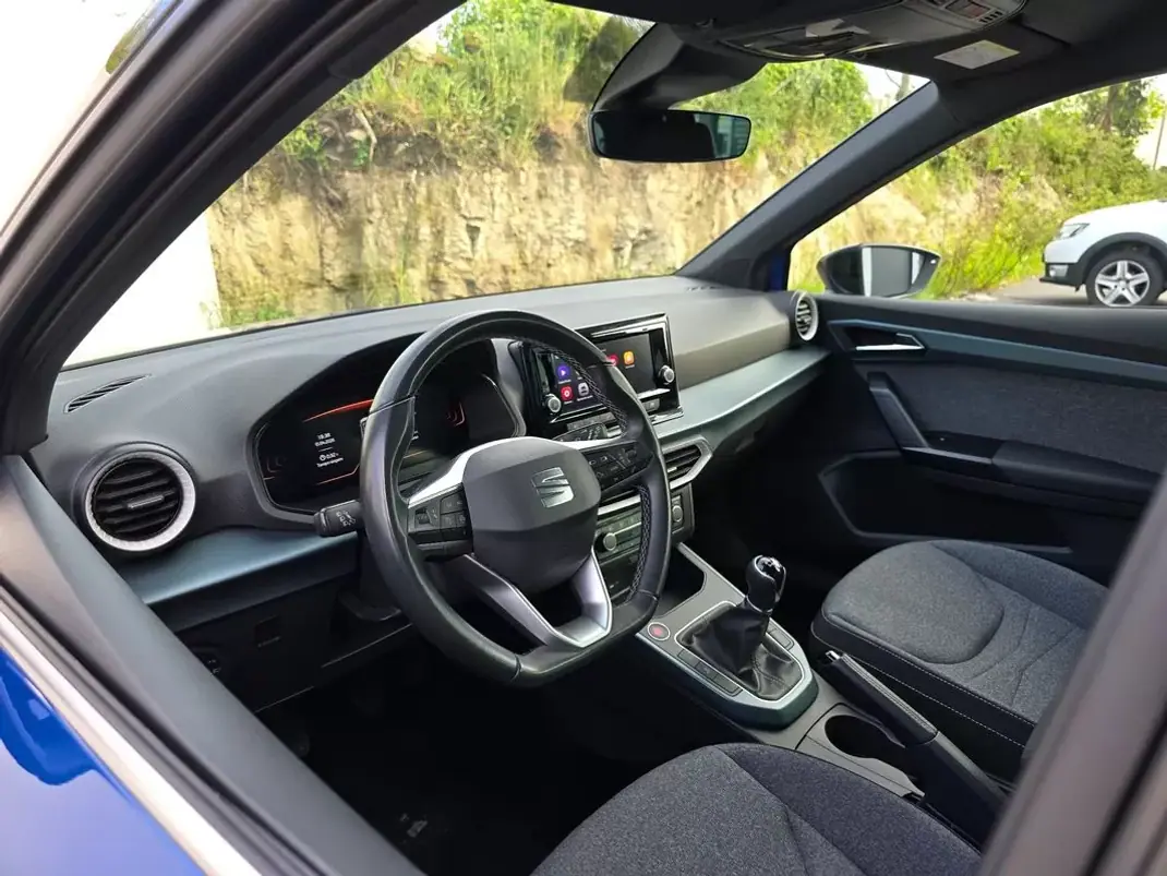 SEAT Arona 2023 - 16900 EUR, 73900 km - AUTO.MOTO.pt - 73900km - foto 17 de 37