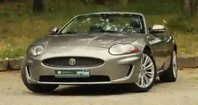 Jaguar XK- 2 DOOR, 4 SEAT CONVERTIBLE 2011 - 52500 EUR, 131000 km - foto 3 de 15