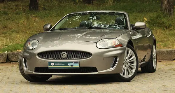 Jaguar XK- 2 DOOR, 4 SEAT CONVERTIBLE 5.0 V8 Cabriolet 2011 Gasolina
