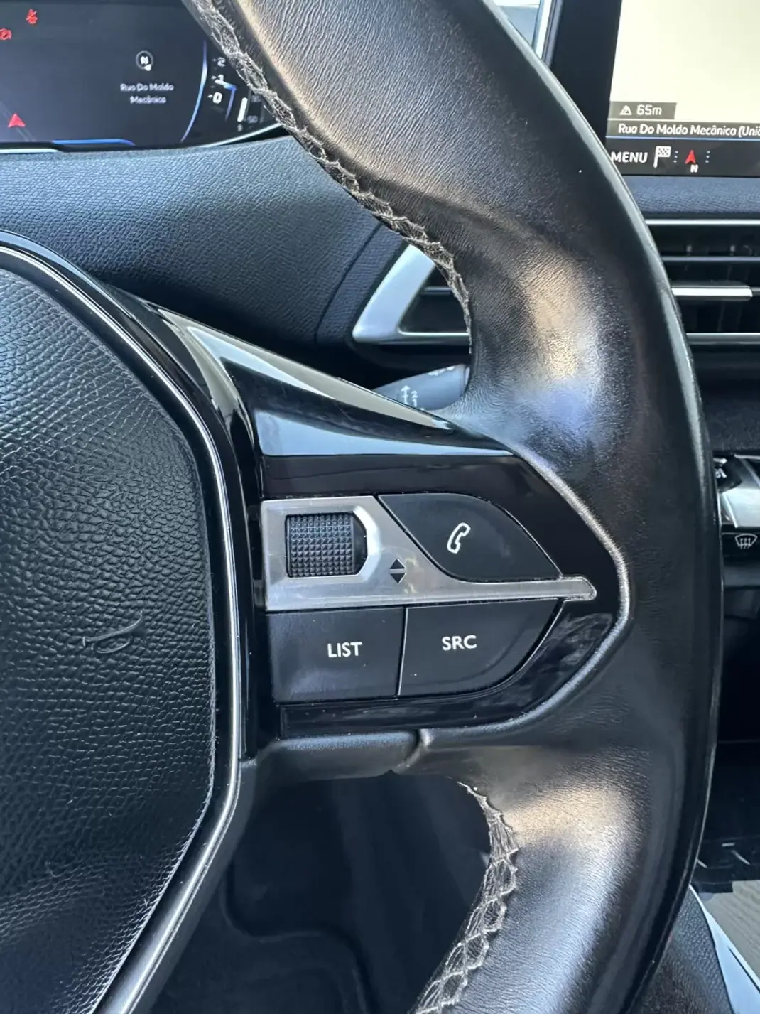 Peugeot 3008 2018 - 14900 EUR, 240000 km - 240000km - foto 39 de 62