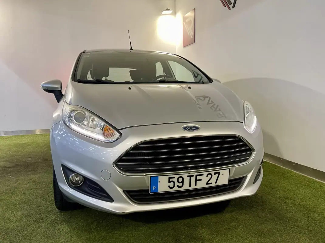 Ford Fiesta 2017 - 10950 EUR, 136000 km - 136000km - foto 4 de 29