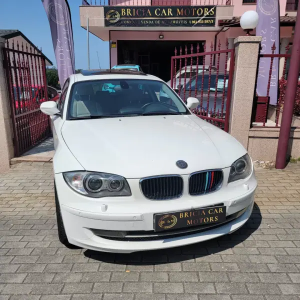 BMW 116 2010 - 8490 EUR, 190000 km - AUTO.MOTO.pt - 190000km - foto 2 de 26