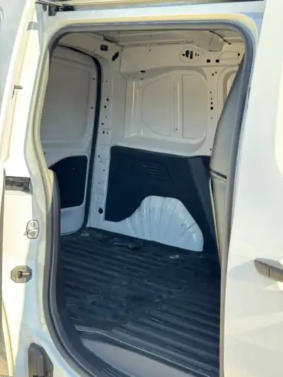 Toyota Proace 2023 - 16750 EUR, 101833 km - AUTO.MOTO.pt - 101833km - foto 13 de 16