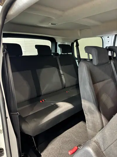Opel Vivaro 2022 - 32900 EUR, 20415 km - AUTO.MOTO.pt - 20415km - foto 34 de 50