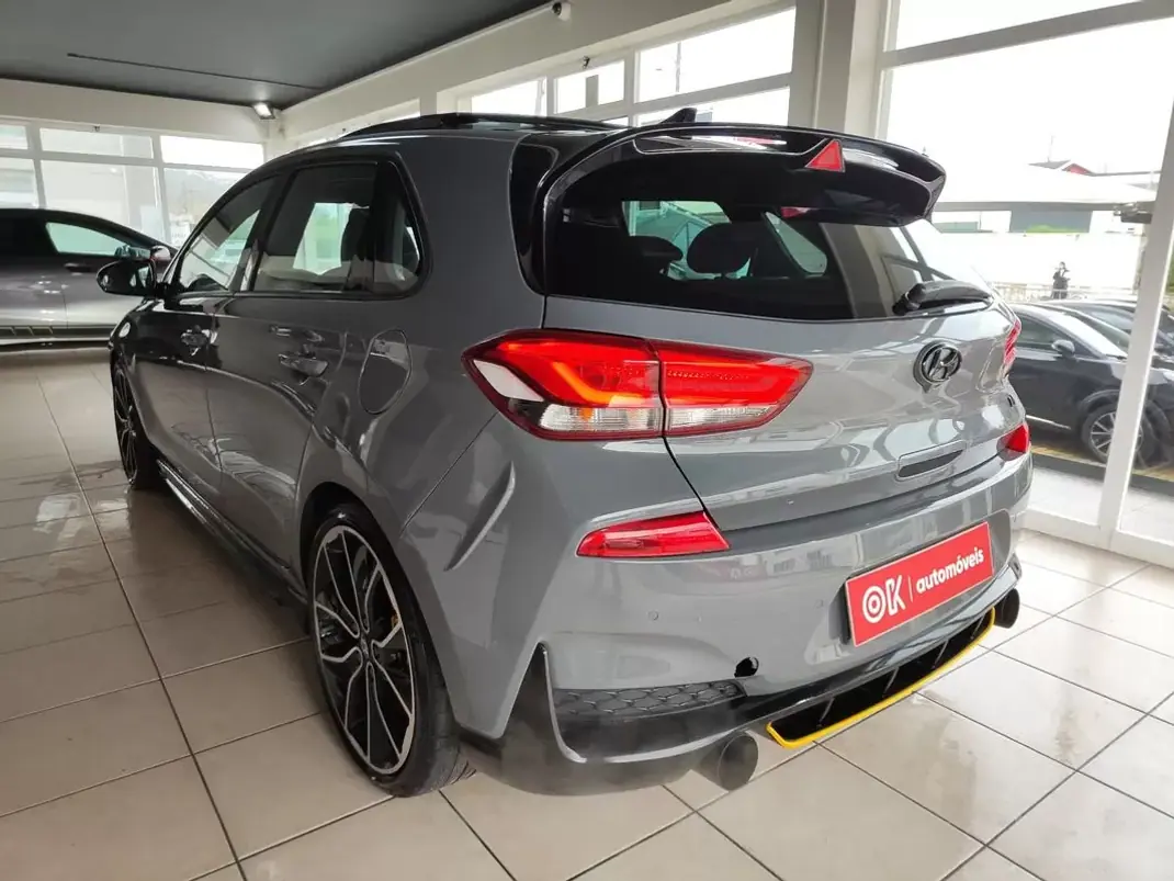 Hyundai i30 2018 - 27500 EUR, 119000 km - AUTO.MOTO.pt - 119000km - foto 7 de 34