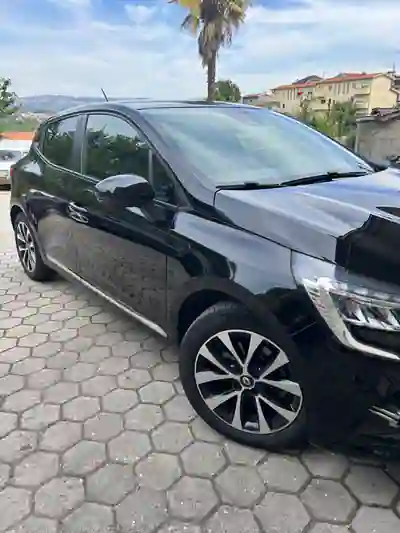 Renault Clio 2020 - 13500 EUR, 89140 km - AUTO.MOTO.pt - 89140km - foto 7 de 15