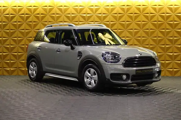 MINI Countryman 2018 - 17900 EUR, 70000 km - AUTO.MOTO.pt - 70000km - foto 3 de 28
