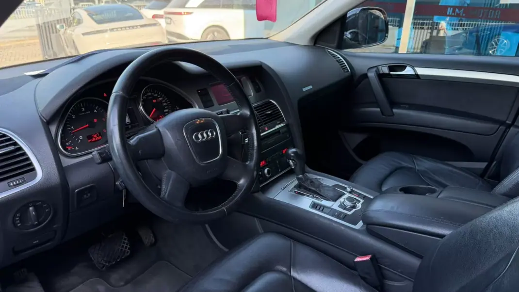 Audi Q7 2008 - 15900 EUR, 212000 km - 212000km - foto 7 de 12