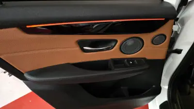 BMW 216 Active Tourer 2017 - 16990 EUR, 118407 km - AUTO.MOTO.pt - 118407km - foto 63 de 72