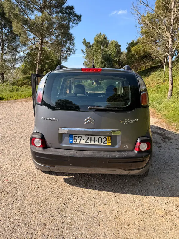 Citroën C3 Picasso 2009 - 3650 EUR, 244996 km - AUTO.MOTO.pt - 244996km - foto 7 de 13