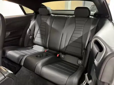 Mercedes-Benz E 220 2019 - 36750 EUR, 89000 km - AUTO.MOTO.pt - 89000km - foto 48 de 60