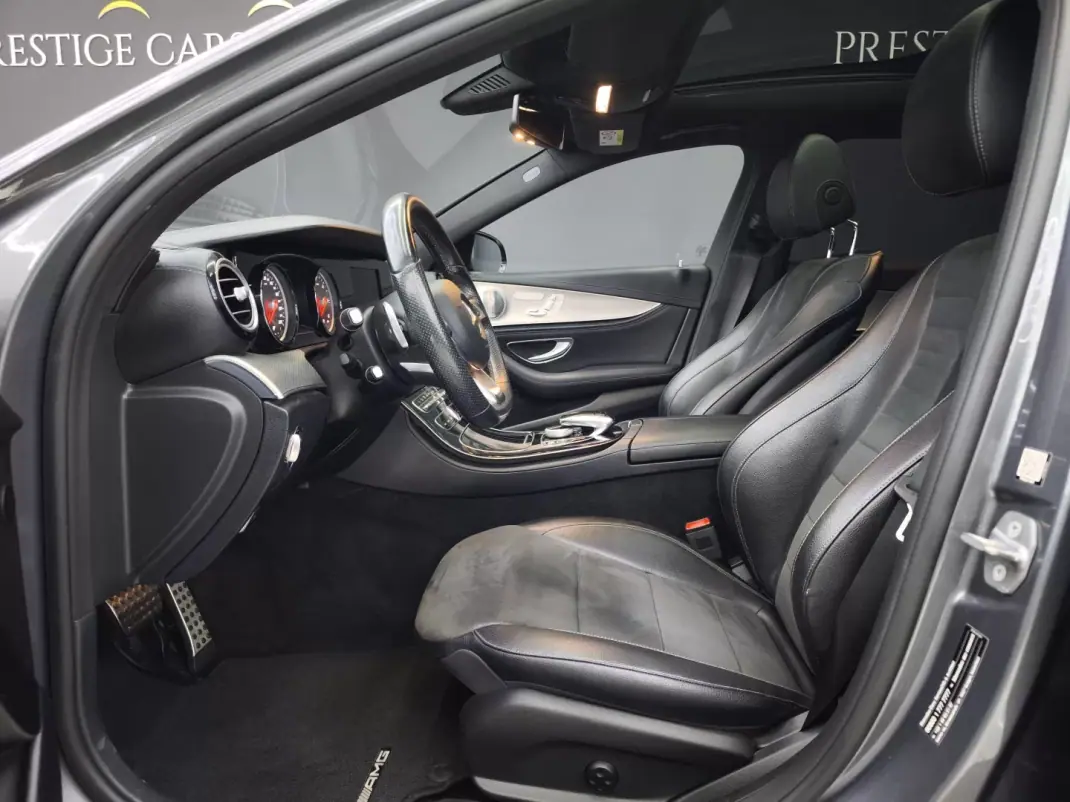 Mercedes-Benz E 220 2018 - 32950 EUR, 118099 km - AUTO.MOTO.pt - 118099km - foto 22 de 48