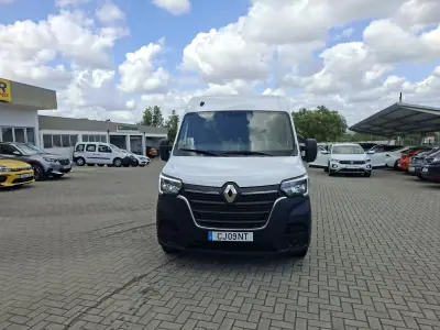 Renault Master 2024 - 23000 EUR, 66500 km - AUTO.MOTO.pt - 66500km - foto 3 de 17