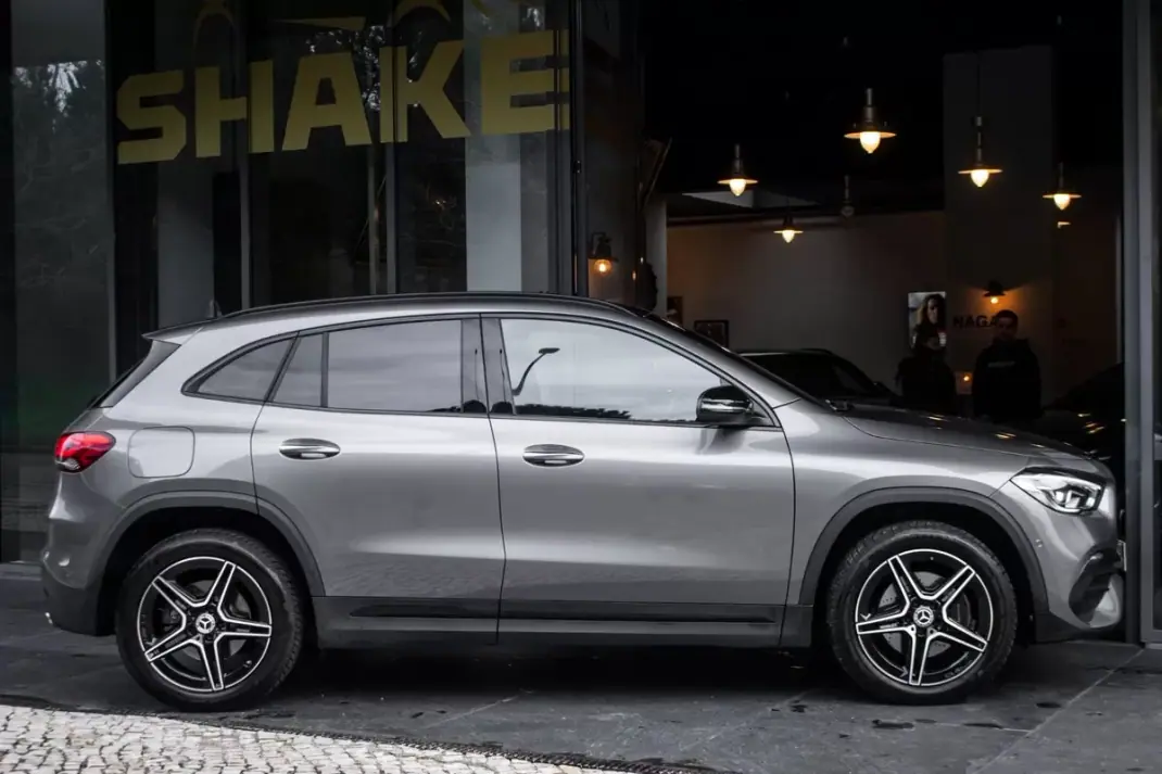 Mercedes-Benz GLA 250 2023 - 38790 EUR, 69317 km - AUTO.MOTO.pt - 69317km - foto 5 de 48