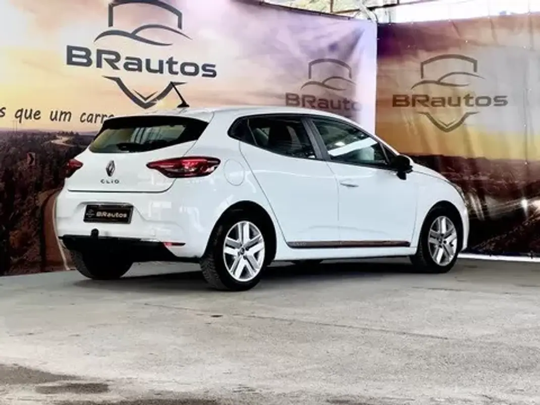 Renault Clio 2021 - 15900 EUR, 80156 km - AUTO.MOTO.pt - 80156km - foto 6 de 22