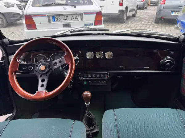 MINI 1275 1992 - 24000 EUR, 21000 km - AUTO.MOTO.pt - 21000km - foto 20 de 22
