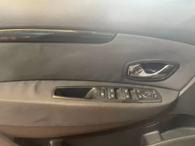 Renault Grand Scénic 2012 - 8899 EUR, 230000 km - AUTO.MOTO.pt - 230000km - foto 41 de 41