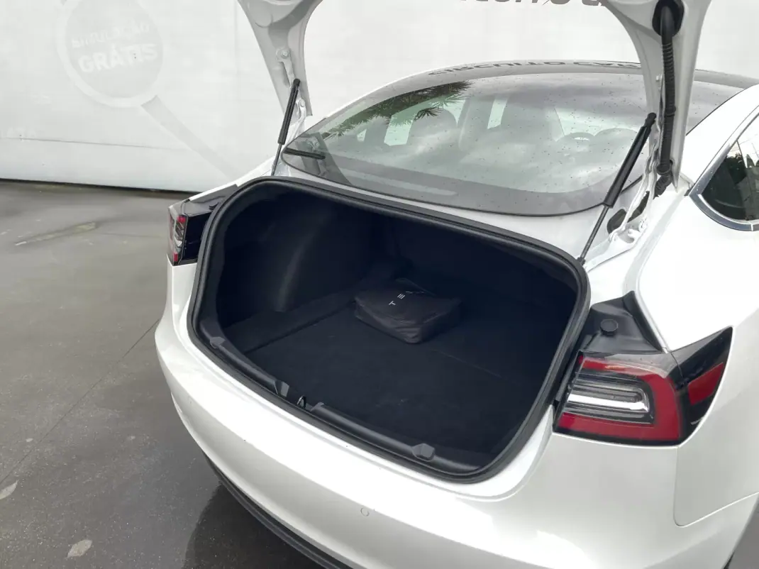 Tesla Model 3 2020 - 25995 EUR, 80043 km - AUTO.MOTO.pt - 80043km - foto 19 de 43