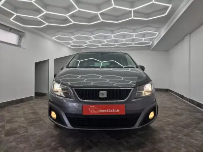SEAT Alhambra 2011 - 12650 EUR, 216141 km - AUTO.MOTO.pt - 216141km - foto 3 de 51