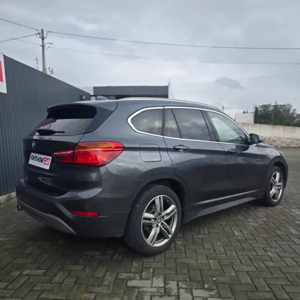 BMW X1 2017 - 17450 EUR, 275103 km - AUTO.MOTO.pt - 275103km - foto 7 de 24