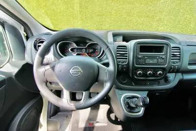 Nissan NV300 2020 - 21500 EUR, 102000 km - AUTO.MOTO.pt - 102000km - foto 13 de 20