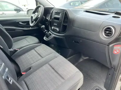 Mercedes-Benz Vito 2017 - 19900 EUR, 126000 km - 126000km - foto 8 de 13
