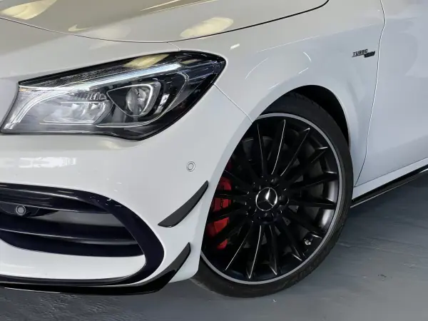 Mercedes-Benz CLA 45 AMG 2019 - 39990 EUR, 95000 km - AUTO.MOTO.pt - 95000km - foto 21 de 57