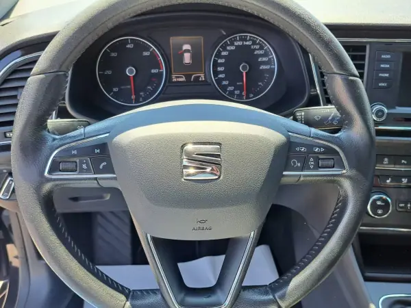 SEAT Leon 2014 - 10900 EUR, 261084 km - AUTO.MOTO.pt - 261084km - foto 27 de 39