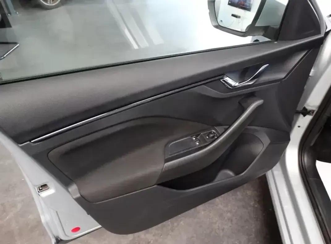 Skoda Scala 2022 - 15800 EUR, 51093 km - 51093km - foto 24 de 25